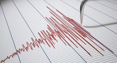 Adana'da 5,5 büyüklüğünde deprem!