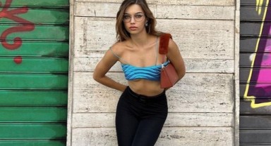 Afra Saraçoğlu’ndan İtalya paylaşımları