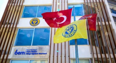 Aziz Nesin Bilgi ve Eğitim Merkezi’ndeki kurslara büyük ilgi