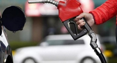 Benzine büyük zam geliyor