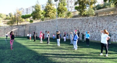 Çiğli Belediyesi'nden Kadınlara Özel Yaz Spor Kursları