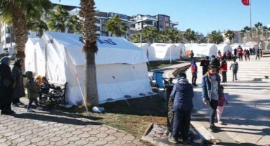 Deprem bölgesinde sağlık hastalık riski: 'Acil önlem alınmalı'