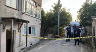 Ev sahibi, kiracının boşalttığı evde ceset buldu