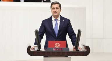 “Hukukun gösterdiği yolda yürüyen yargı mensupları sürgün edildi”