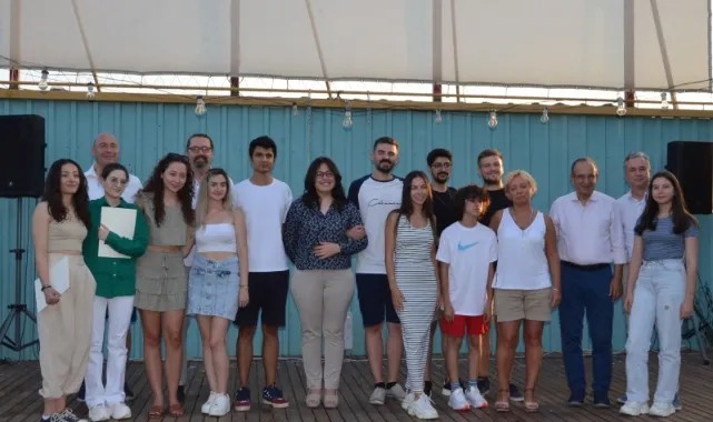 İzmir'den Silikon Vadisi'ne: İzmirli WIN USA Vakfı öğrencileri sertifikalarını aldı