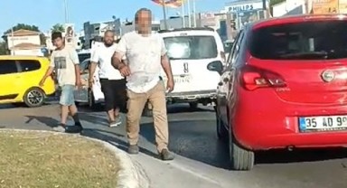 İzmir trafiğinde maganda terörü!
