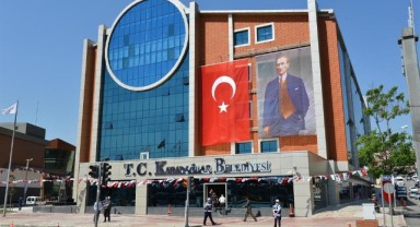 Karabağlar'da başkan yardımcısı delegelere müdahale mi ediyor?