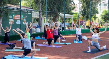 Karşıyaka’da açık havada spor keyfi başladı