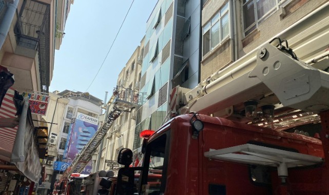 Otelde yangın paniği... İtfaiye ölümden kurtardı!