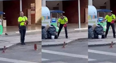 Trafik polisinden alkışlanacak hareket