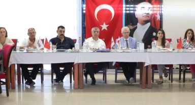 Yerel Yönetimler Eğitim Kurulu Bayraklı’da toplandı