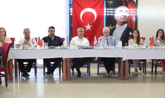 Yerel Yönetimler Eğitim Kurulu Bayraklı’da toplandı