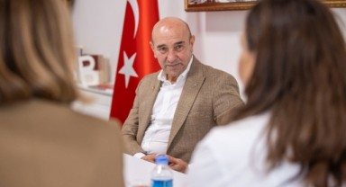 Azerbaycanlı iş kadınları Başkan Soyer’i ziyaret etti