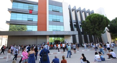 Bayraklı Belediyesinin öğretmen alım sınavı başvuruları bitti