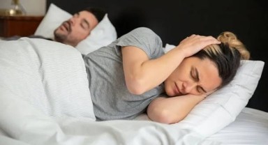 Belçikalı şirketten horlama sorunu olanlar için özel tatil paketi