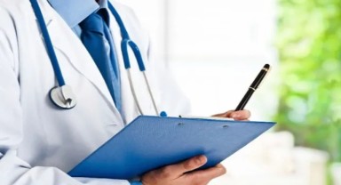 Hastalarından bıçak parası isteyen doktora gözaltı