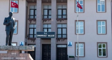İçkili fotoğraf paylaşan okul müdürü görevden uzaklaştırıldı