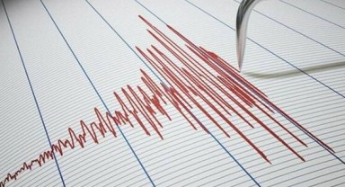 İzmir'in Buca ilçesinde korkutan deprem