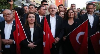 Kılıçdaroğlu, 30 Ağustos coşkusunu Aydın'da yaşadı