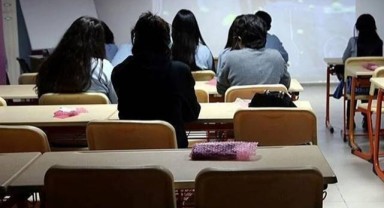 Okullar ne zaman açılacak? Milli Eğitim Bakanlığı okulların tatil süresini uzattı mı?
