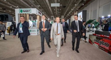 Soyer: “Ne kaybedecek ormanımız, ne de kaderine terk edilecek ekonomimiz var”