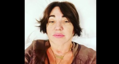 Ünlü sanatçı Nazan Öncel kaza geçirdi. Öncel, ölümden kıl payı döndü