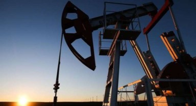 Brent petrolün varil fiyatı 90 dolar sınırında