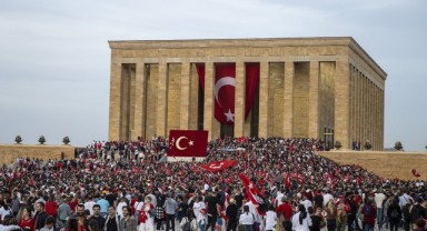 MSB duyurdu: Anıtkabir’e rekor ziyaret
