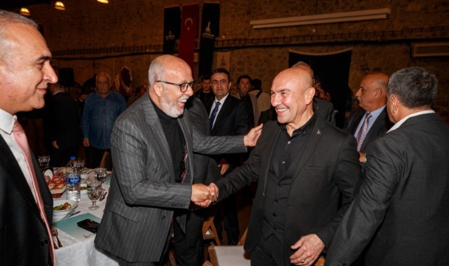 Başkan Soyer’den demokrasi vurgusu