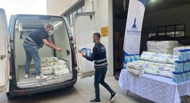 Büyükşehir bez ve mama desteğinde 100 bini aştı
