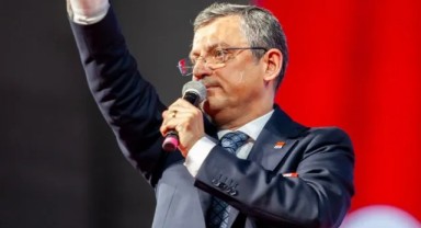 Özgür Özel hızlı başladı, CHP grubunu acil topladı: Kalkışma girişimidir derhal bastırılmalıdır