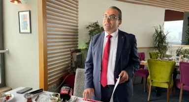 CHP’li İlhan: Bayraklı Türkiye’ye örnek olacak