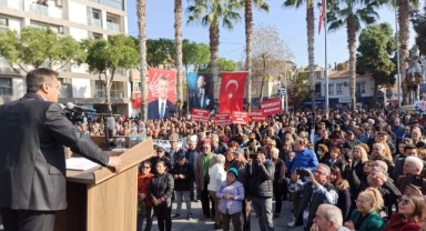 Dikili'de miting gibi adaylık açıklaması
