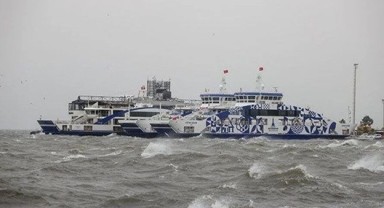İzmir'de vapur seferleri iptal!
