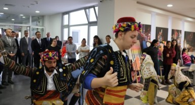 İzmir İl Milli Eğitim Müdürlüğü'nden 3 Aralık Dünya Engelliler Günü Etkinliği