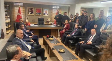 Özel'den İzmir'de yerel seçim mesajı