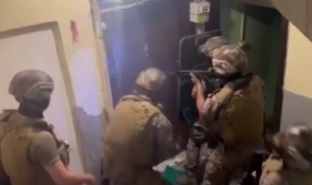 6 ülkede kırmızı bültenle aranan 10 kişi yakalandı!