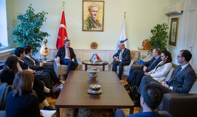 Avrupa Birliği Türkiye Delegasyonu Başkanı Meyer-Landrut’tan Başkan Soyer’e ziyaret