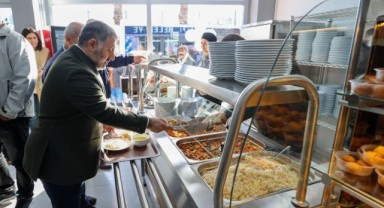Buca’da Belediye Lokantası açıldı