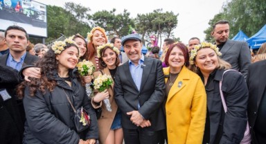 Karaburun'un mis kokulu festivali 6. kez başladı