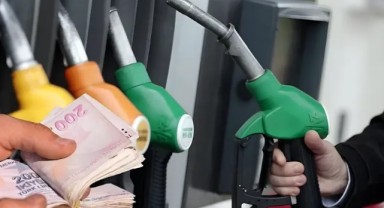 Otogaz ve motorin zamlarının ardından benzine de zam... İşte güncel akaryakıt fiyatları