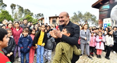 Soyer: “Unutulmaz izler bırakıyorsunuz”