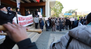 Belediye Emekçileri Filiz Başkan’ı Alkışlarla Karşıladı