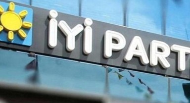 İYİ Parti'de bir istifa daha