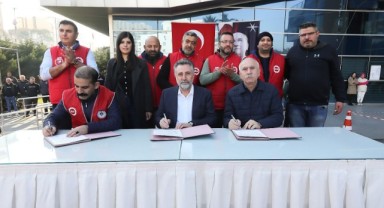 İzmir’de en yüksek işçi maaşı Bayraklı Belediyesinde