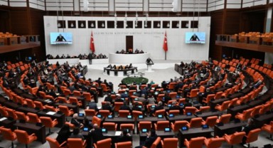 5 vekile ait dokunulmazlık fezlekeleri Meclis'te