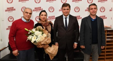 Bakan Tugay, TİP İzmir İl Örgütünü ziyaret etti
