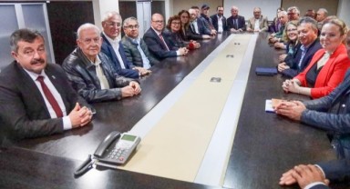 Başkan Tugay: Demokratik kitle örgütleriyle çalışmayı önemsiyoruz