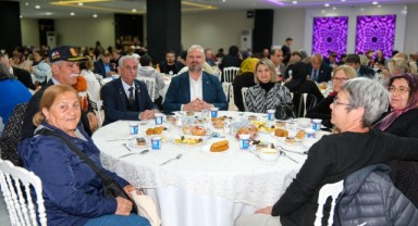 Menemen’de ilk iftar şehit aileleri ve gazilerle