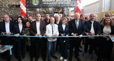 Menemen’de Miting Gibi Açılış!